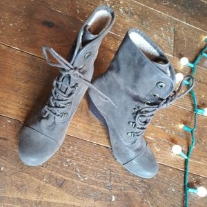 High heel blowfish boots